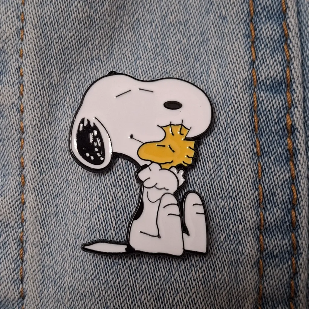 SNP004 Snoopy abrazo_02.webp