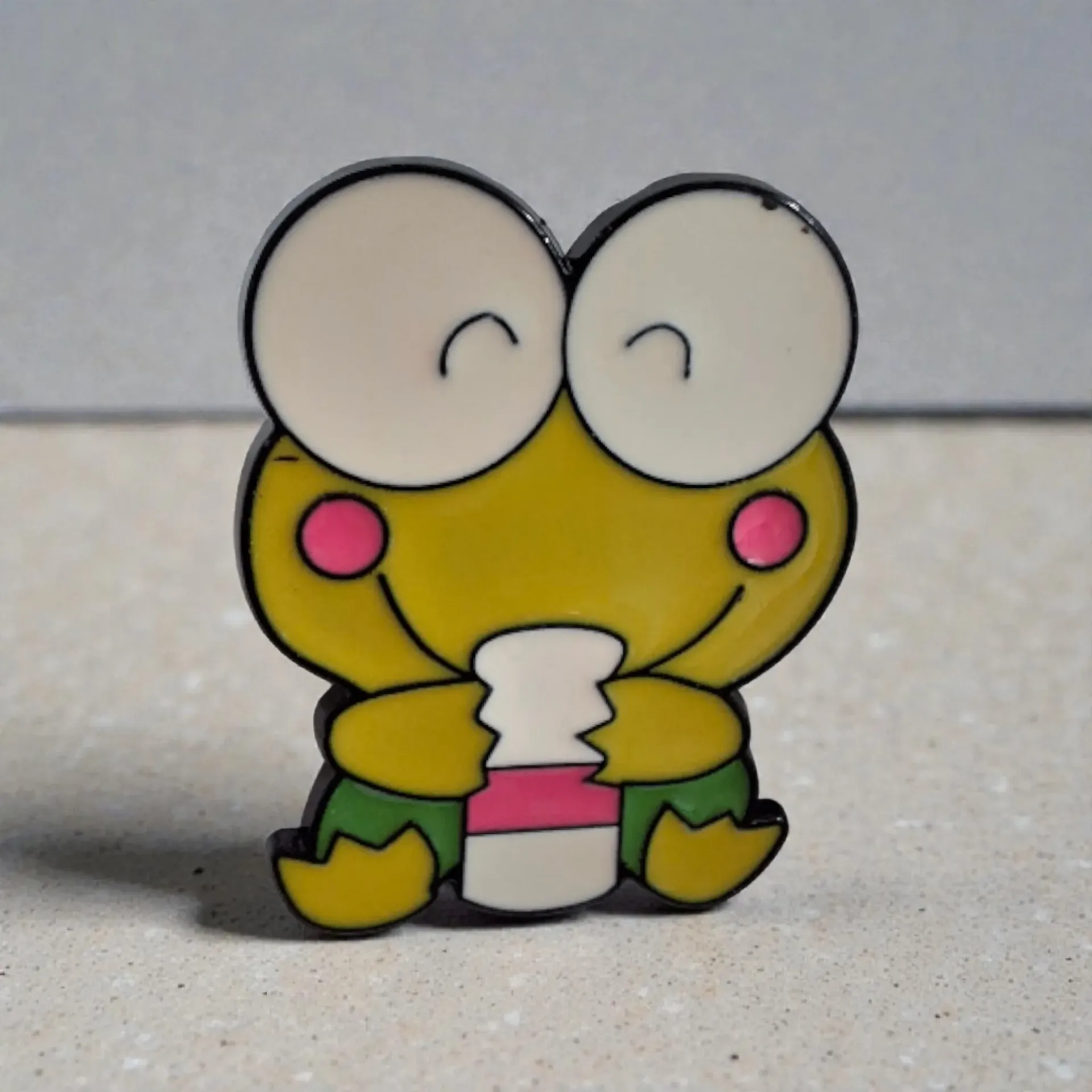 [HKF004] Keroppi con juguito